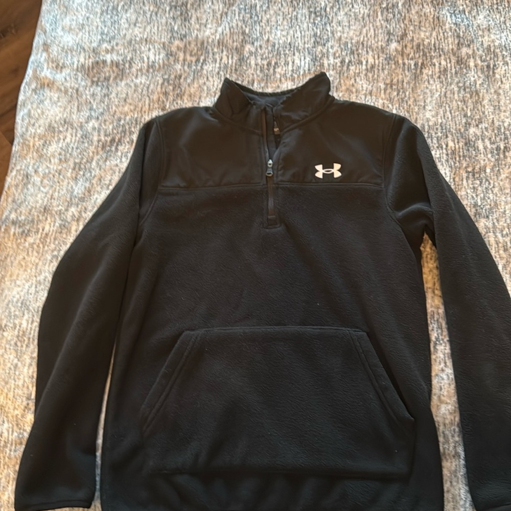 UnderArmour sweater L Youth